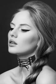 Кляпы, ошейники черные